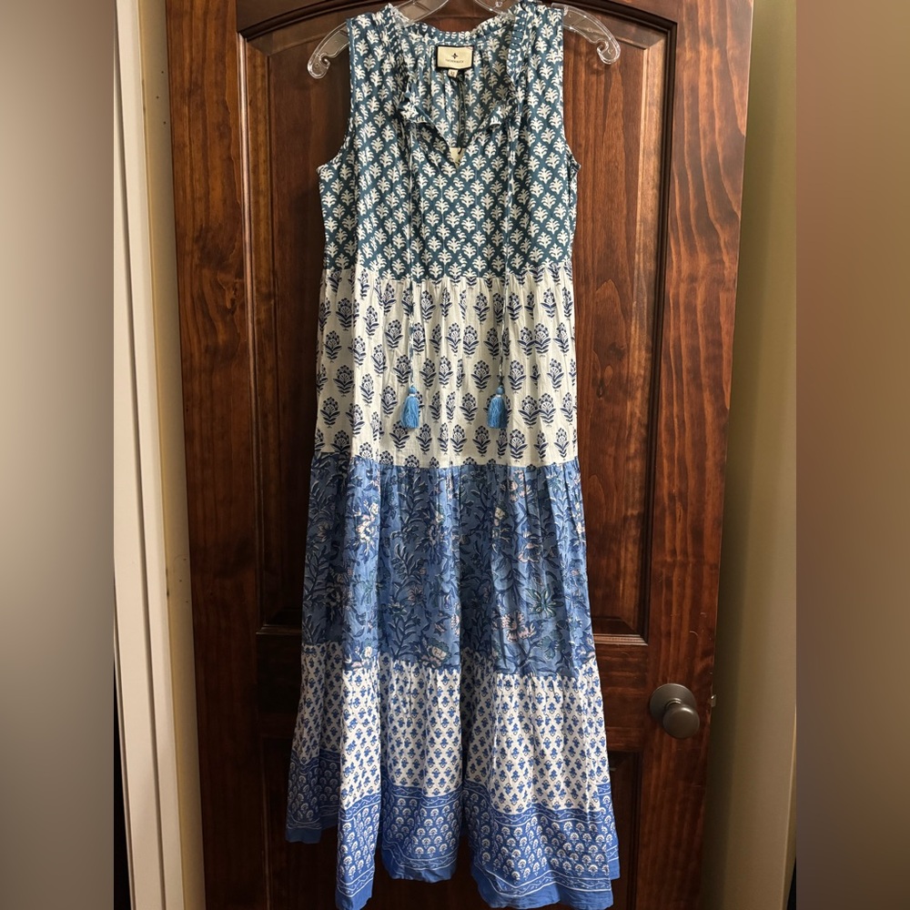 Blue and White Sleeveless Maxi Dress